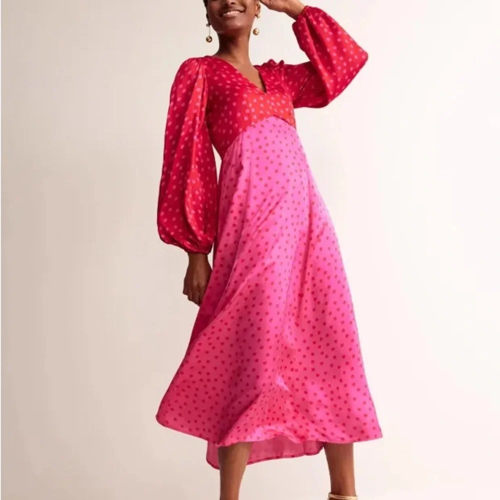 Boden Blouson Sleeve Midi Tea Dress - Picture 2 of 8